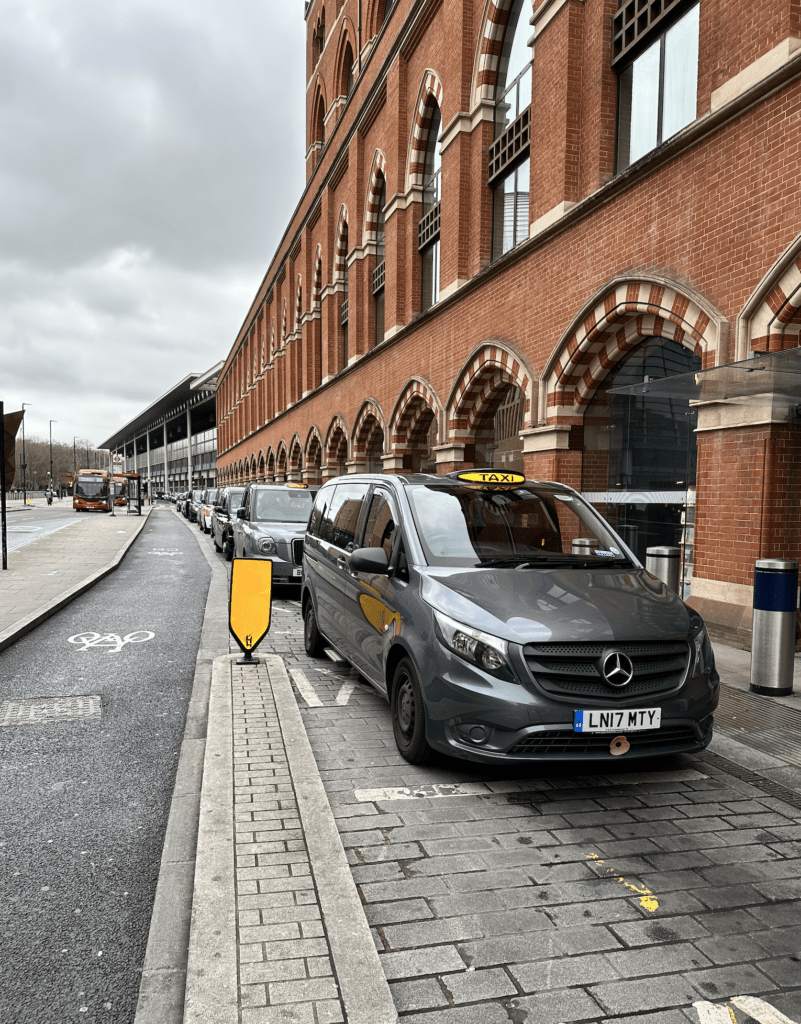 Reizen met Eurostar Londen, met de trein naar Londen hoe lang, goedkoop naar londen trein, trein naar Londen prijs, eurostar Londen Amsterdam Rotterdam retour, route Eurostar Londen