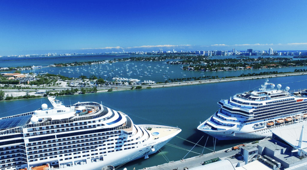 Tips & Informatie voor je eerste Cruise, Op cruise, hoe werkt dat, de meest gestelde vragen over cruisen, inschepen en ontschepen cruise, alles wat je wilt weten over cruisen